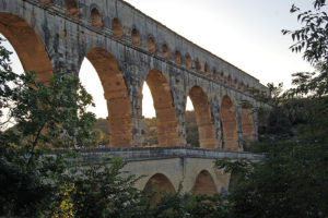 The pont du gard has three spans